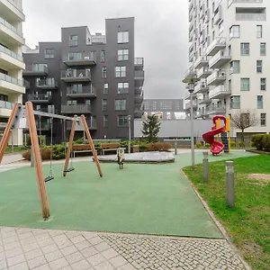 Cozy Family With Balcony Near Zlote Tarasy Apartament